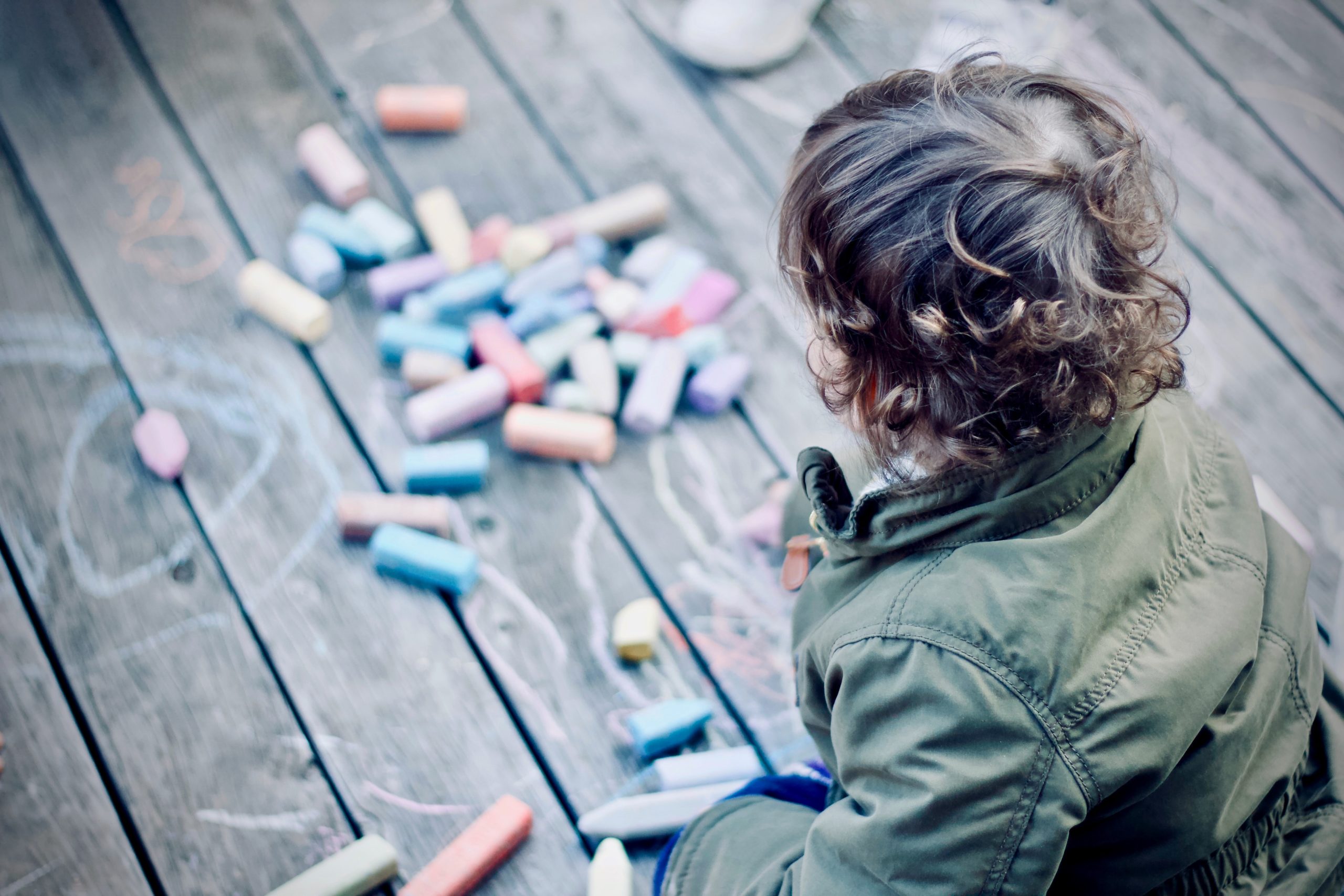 Kids’ brains may hold the secret to building better AI | VOX